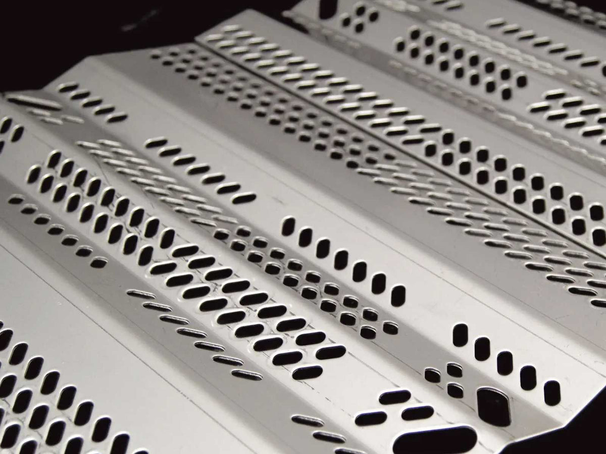 American Outdoor Grill L-Series 24&quot; 2-Burner Built-In Natural Gas Grill