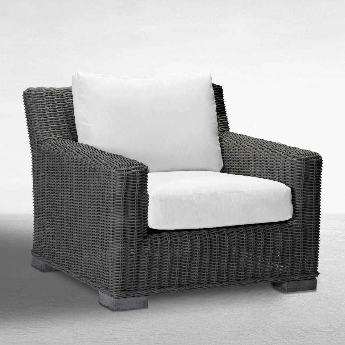 Rustic Wicker Lounge Chair