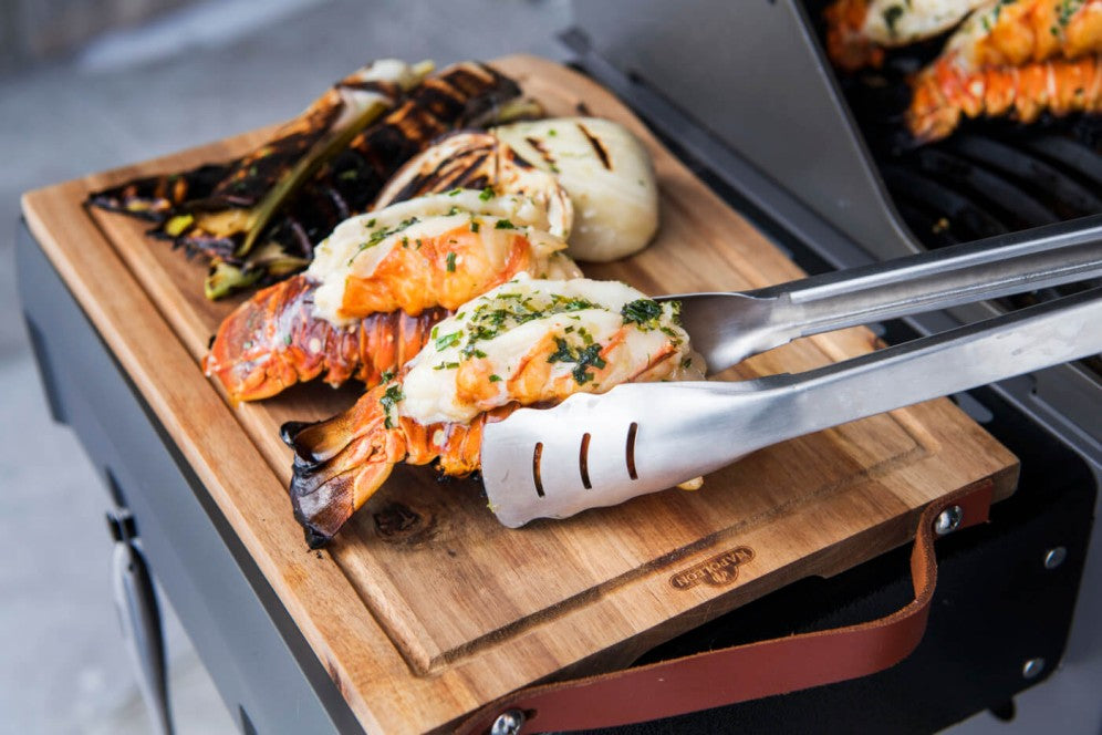 Napoleon PRO Stainless Steel Easy Locking Tongs