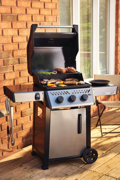 Napoleon FreeStyle 365 Gas Grill