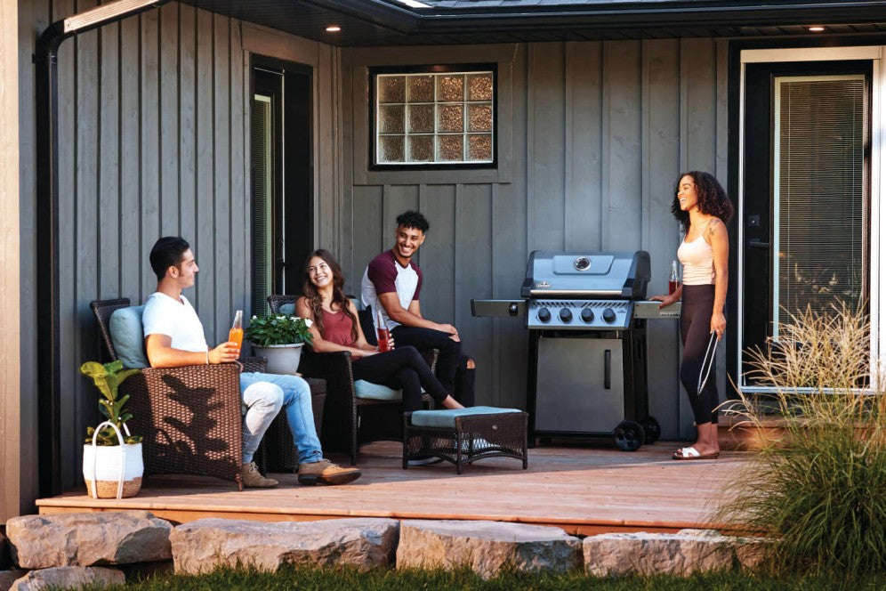 Napoleon FreeStyle 425 Gas Grill