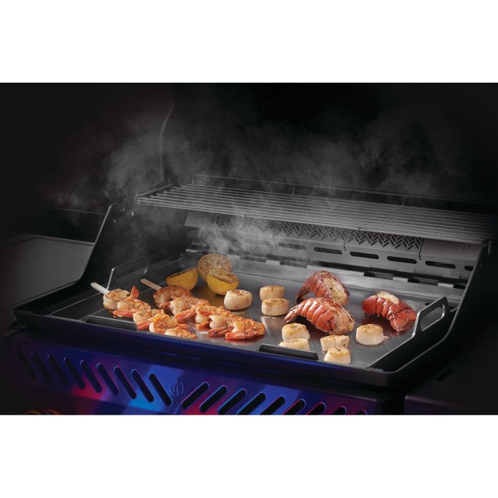 NAPOLEON Stainless Steel Griddle Insert For all Rogue® and Freestyle 425 models