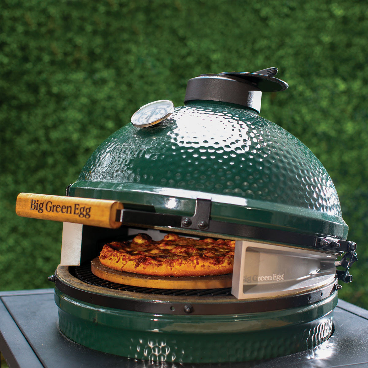 Big Green Egg Pizza Wedge