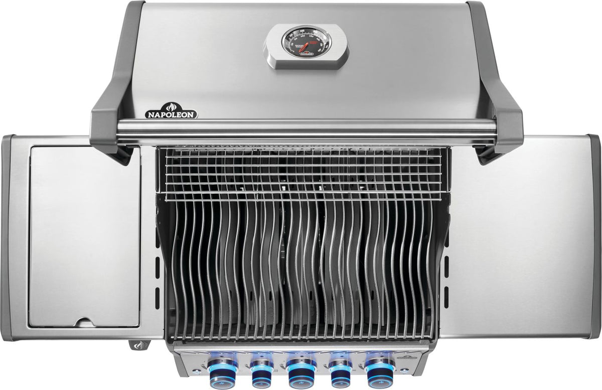 Napoleon Rogue® PRO-S 425 RSIB with Infrared Side and Rear Burner