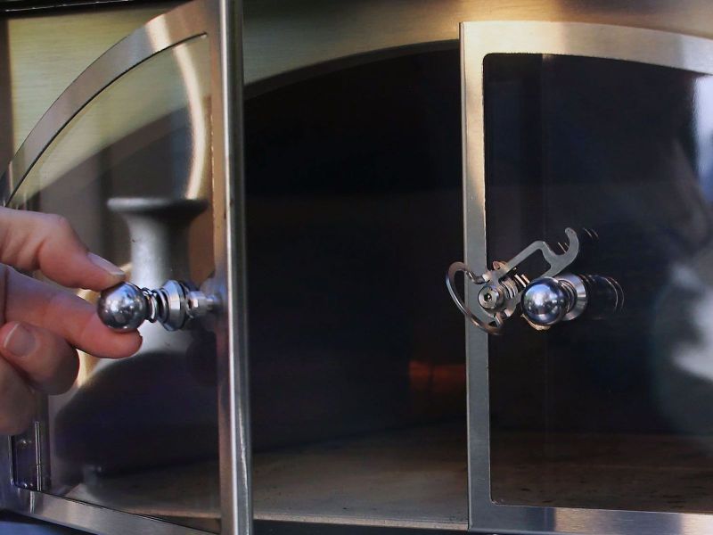 Alfresco 30-Inch Countertop Gas Outdoor Pizza Oven Plus