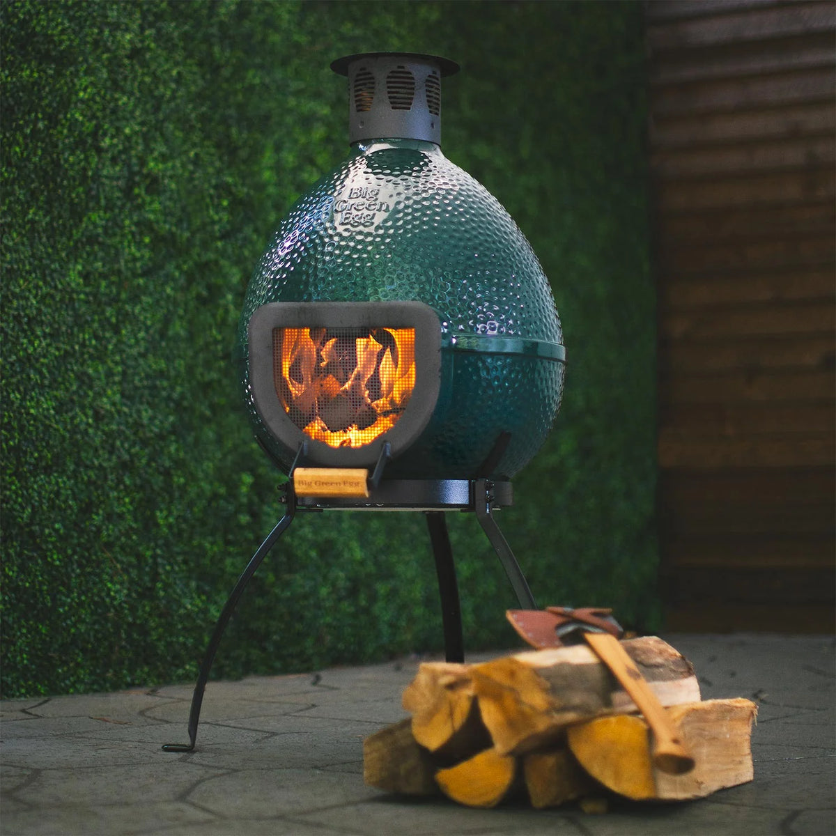 Big Green Egg Chimenia