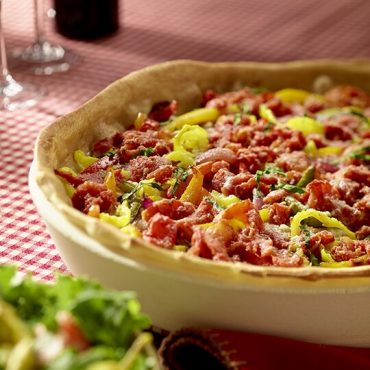 Big Green Egg Deep Dish Pizza &amp; Baking Stone