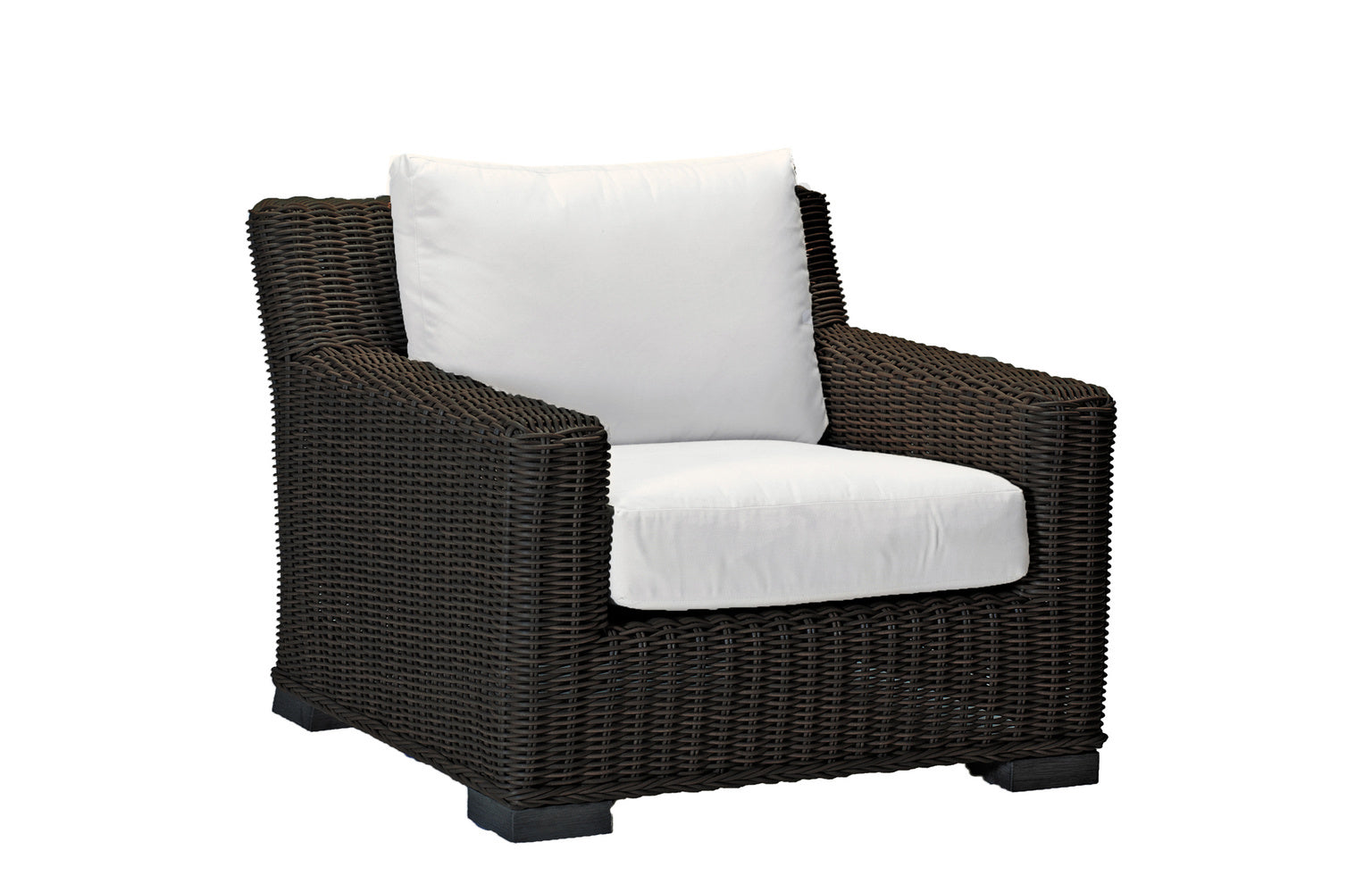 Rustic Wicker Lounge Chair